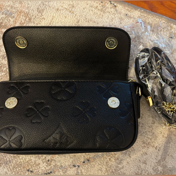 278. Stylish Black Designer Women's Bag - Picture 3 of 4